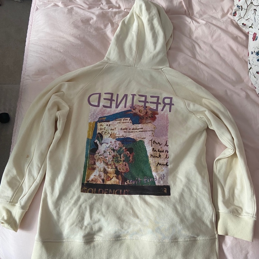 LAST CALL 🤍🤍 korean cream “refined” print graphic hoodie